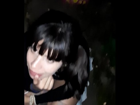 ❤️ सड़क पर कैंडी के बदले लिंग सूज गया ️❌ गुदा वीडियो हम पर ️